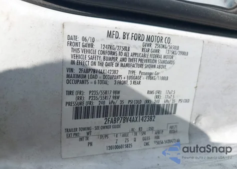 2010 Ford Crown Victoria Police/Police Interceptor from USA, damaged, VIN 2FABP7BV4AX142382